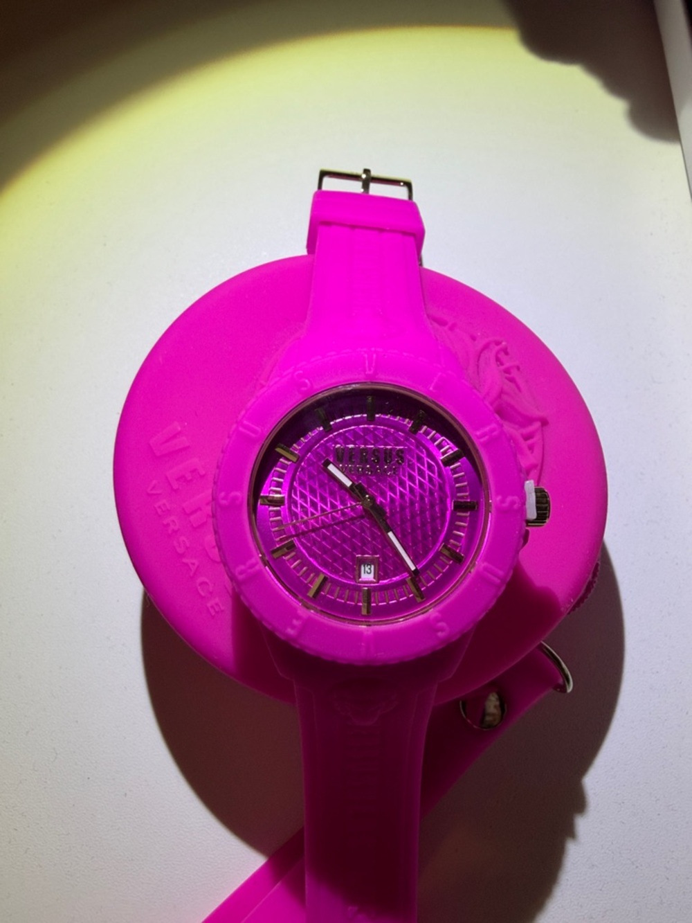AUTHENTIC Women’s Versace watch - Picture 3 of 5